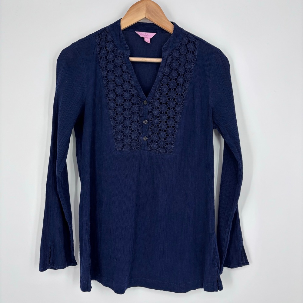 Lilly Pulitzer Freya Crochet Long Sleeve Tunic Top Womens XS Navy Blue Crochet